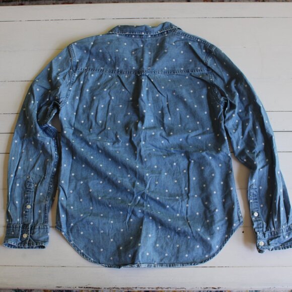 Abercrombie Kids Denim Chambray Button Down With Polka Dots - Picture 7 of 7